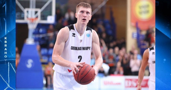 Українці за кордоном: Чумаков, Семерич, Шеліст, Шеметов