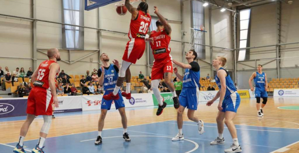 Прометей впевнено обіграв Латвійський університет у ЛЕБЛ