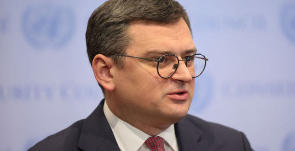 Кулеба: Рішення Вімблдону дозволити російським і білоруським гравцям змагатися є аморальним