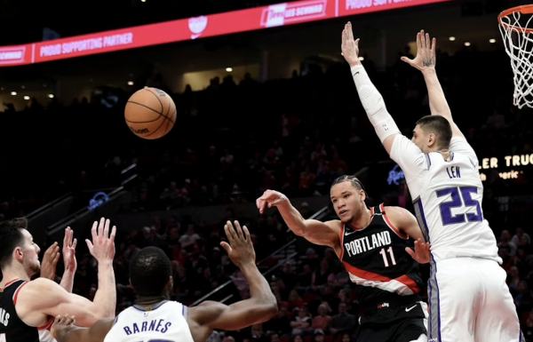 Українці в НБА: Михайлюк набрав 16 очок, Лень зіграв 13 хвилин