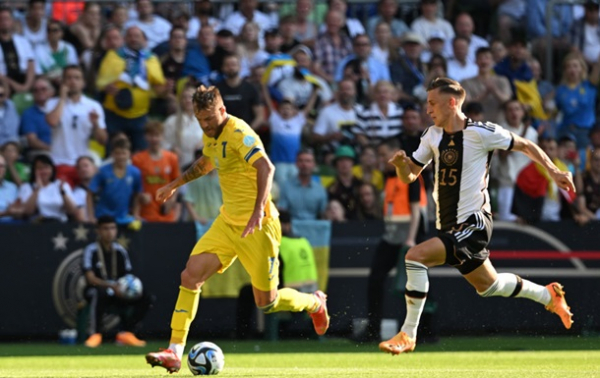 Україна та Німеччина розписали результативну нічию в ювілейному матчі бундестім