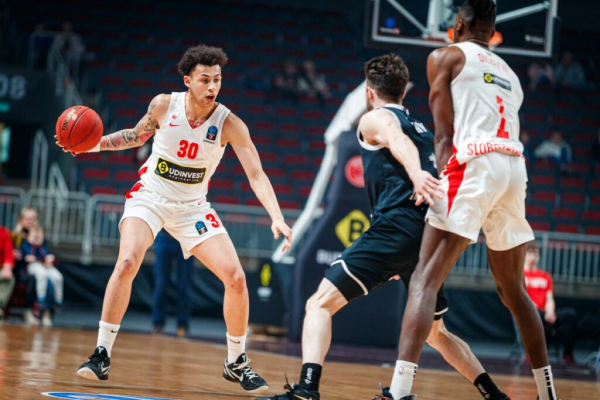 Іссуф Санон залишиться в &ldquo;Прометеї&rdquo;