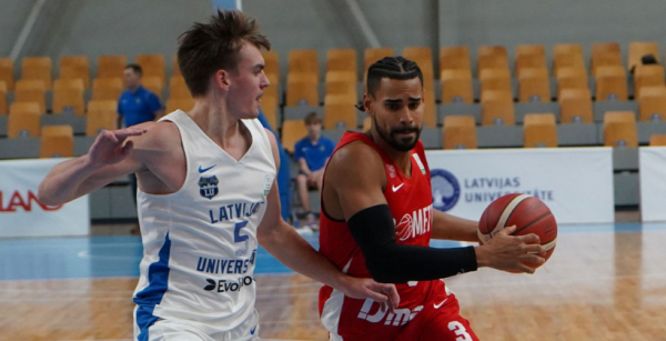 Прометей розгромив Латвійський Університет у ЛЕБЛ