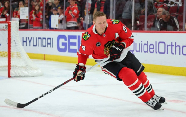 Секс-скандал в НХЛ: хокеїст спав з мамою одноклубника Секс-скандал в НХЛ: хокеїст спав з мамою одноклубника