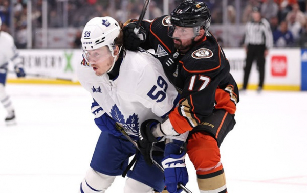 НХЛ: Нью-Джерсі і Торонто перемагають