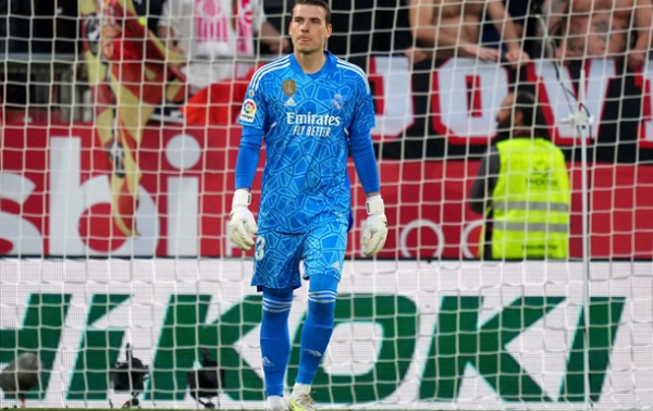 Лунін хоче залишитись у Реалі, утім у Мадриді сумніваються в українці - ЗМІ