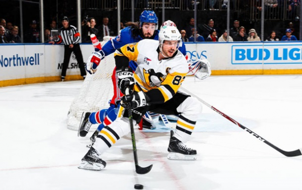 НХЛ: Детройт здолав Тампу, Айлендерс - Філадельфію НХЛ: Детройт здолав Тампу, Айлендерс - Філадельфію