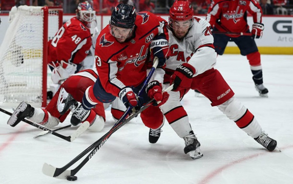 НХЛ, плей-оф: перемоги Кароліни та Едмонтона