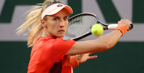 Цуренко перенесла операцію на правій руці