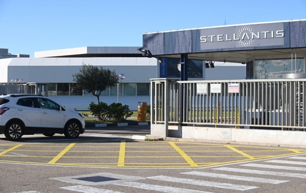 Stellantis розглядає можливий продаж Maserati - Reuters