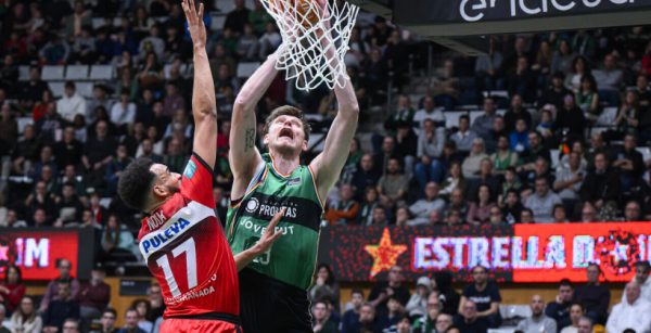 Барселона розглядає варіант із поверненням капітана збірної України з баскетболу Пустового