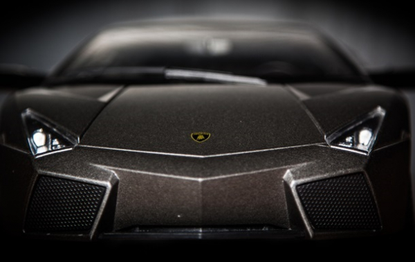 Lamborghini встановила рекорд продажів у 2025 році