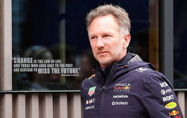 Ред Булл звільнив свого багаторічного керівника