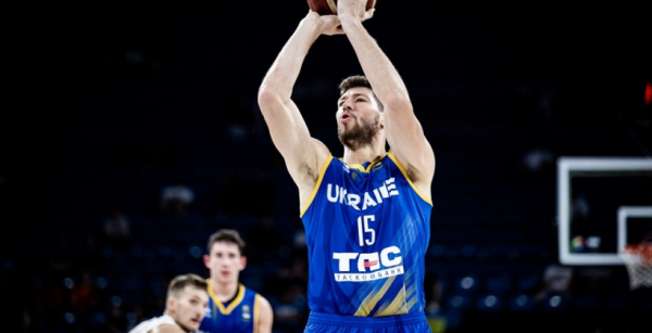 Кравцов: Саме країна тебе виростила, ти маєш віддати їй борг