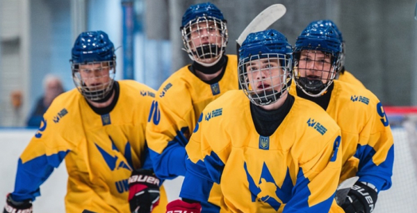 Юнацька збірна України з хокею розгромила словацьку Нітру на турнірі Ostrava Cup