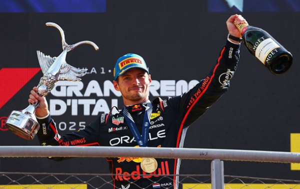 Гран-прі Італії підкорилося Ферстаппену: його відрив становив 19 секунд Гран-прі Італії підкорилося Ферстаппену: його відрив становив 19 секунд