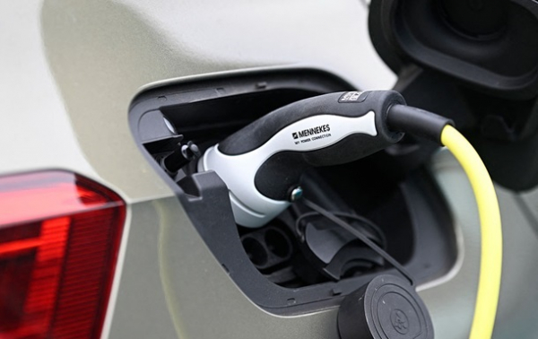 В Україні імпорт електромобілів з початку року зріс на 52%