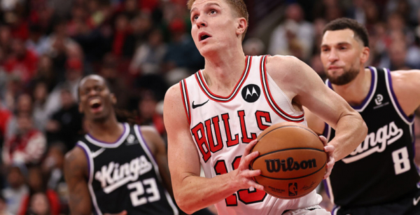 Чикаго Буллз вперше з епохи Майкла Джордана стартували з п&rsquo;яти перемог поспіль у сезоні НБА