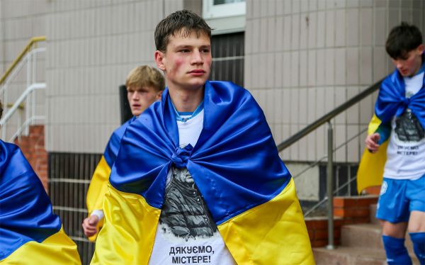 «У нас із Пономаренком є невелике змагання: хто перший не заб’є, той програв», — нападник «Динамо U-19»