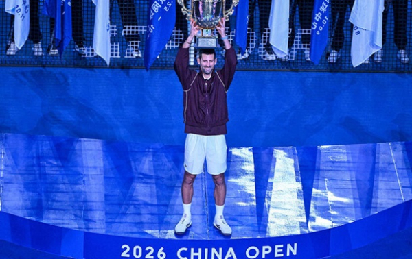 Суперники Джоковича мимоволі зробили його чемпіоном турніру ATP 500 у Китаї